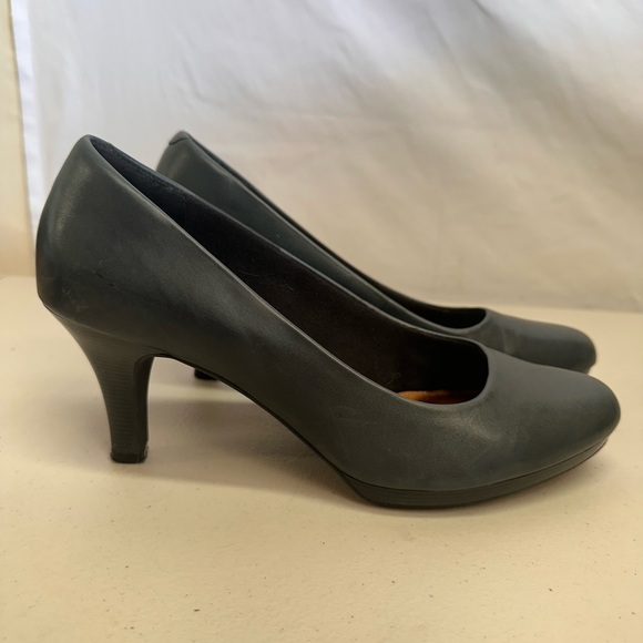 Clarks Artisan Charcoal Blue Leather Comfort Pumps – Size 9.5M Office Comfort - Picture 3 of 7